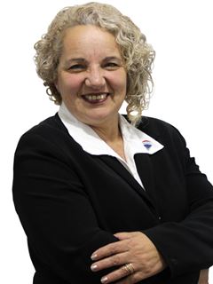 Elenice Ouchi - Ouchi & Oliveira - RE/MAX SHARE