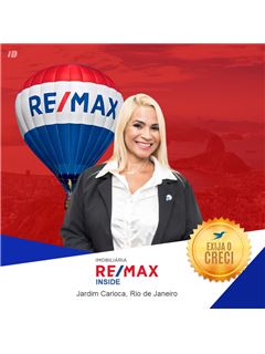 Adriana Menezes - RE/MAX INSIDE