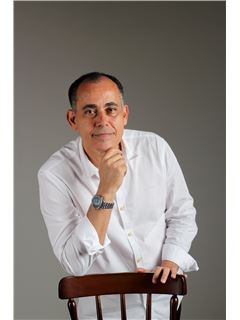 Davi Caldas - Gleidson Gonçalves Reis Team - RE/MAX SILVER I