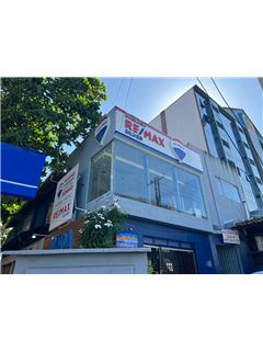 RE/MAX SILVER II - RE/MAX SILVER II