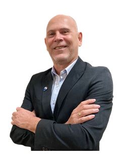 Paulo de França Santiago - RE/MAX PROFILE