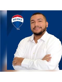 Office Staff - Otavio Augusto Cardoso E Silva - RE/MAX GOL II