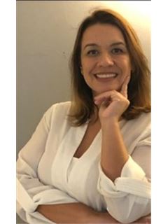 Raquel Neves - RE/MAX THE COLLECTION IMOBI