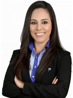 Camila Daniele da Silva - RE/MAX NH BROKERS