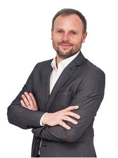 Office Manager - Jeancarlo Orso Gobbato - RE/MAX ELEVE