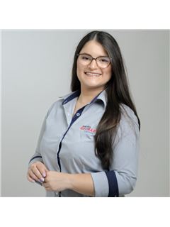 Natália de Souza Justo - RE/MAX LATITUDE