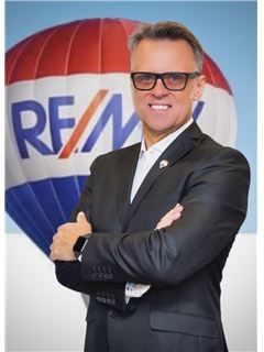 Fernando Faustini - Denise Gonçalves In - RE/MAX ROCKET