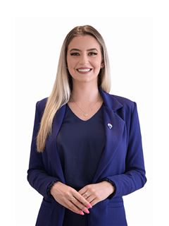 Gabrielli Mognon Mostardeiro - Faten Rajab Team - RE/MAX VILLA