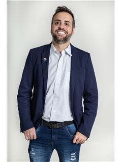 Broker/Owner - Wesley Castellazzo Capozzi - RE/MAX ATIVA I