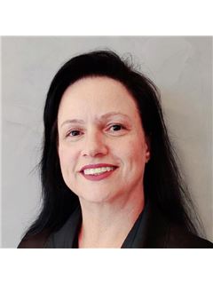 Monica de Fatima de Sousa Lazarini - RE/MAX ATIVA II